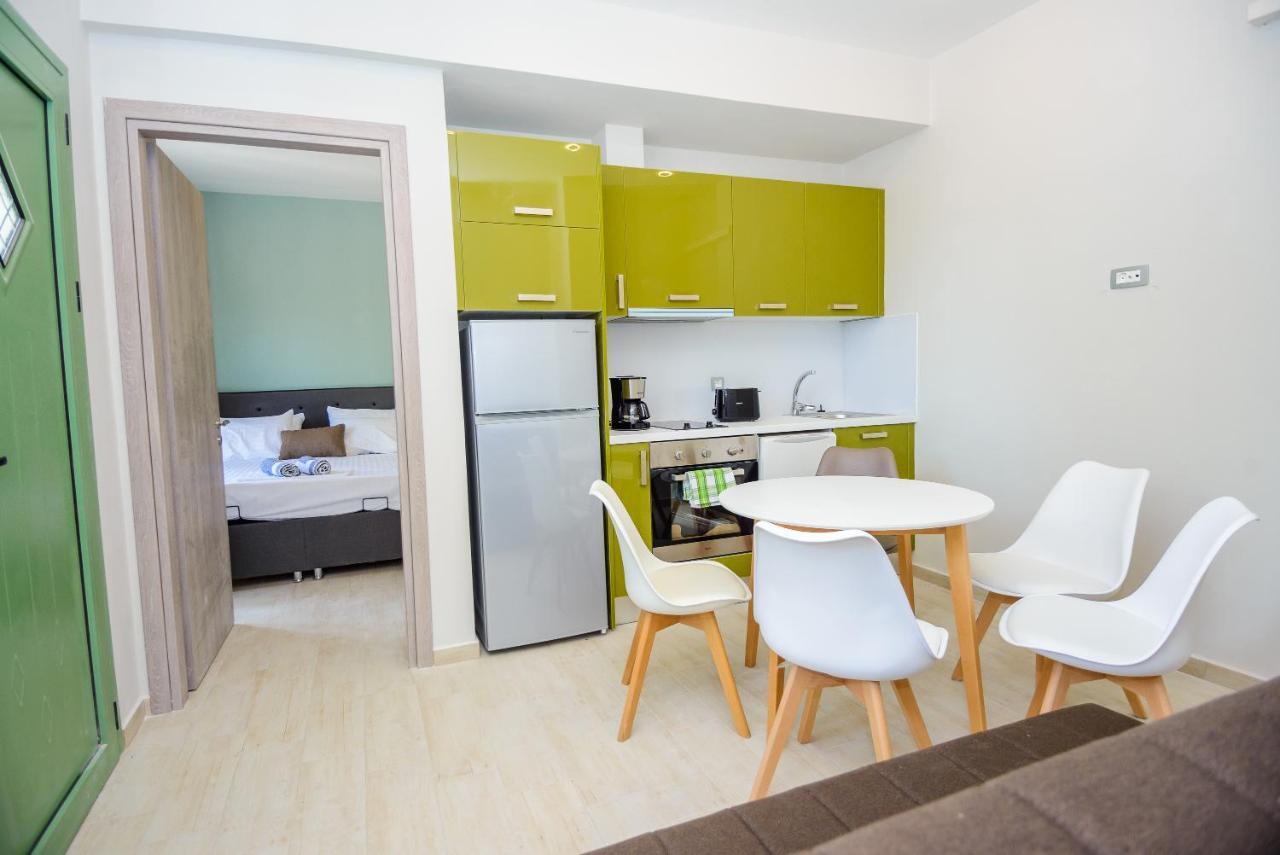 Tzogias Apartments Pan 拉瑟 外观 照片